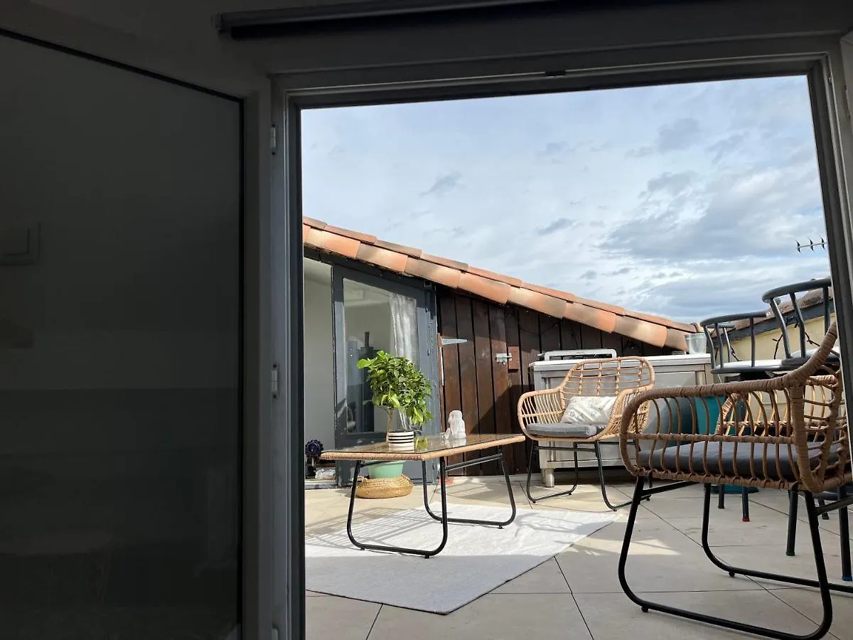 Terrasse, Panoramique Apartment Chateauneuf-de-Gadagne